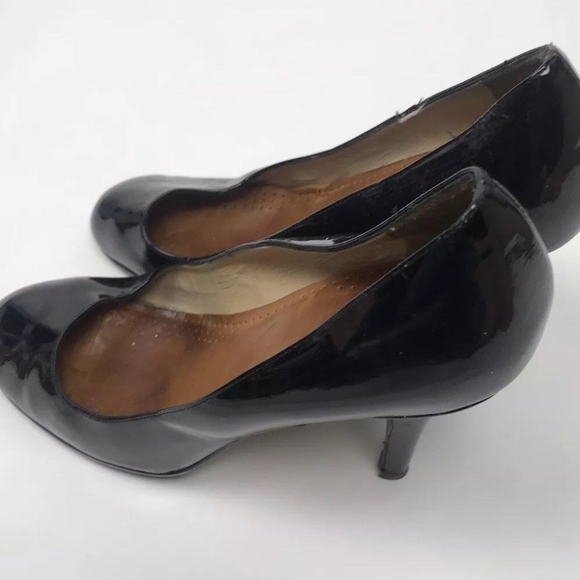Kate Spade Black Patent Leather Round Toe Shoes - Picture 3 of 8